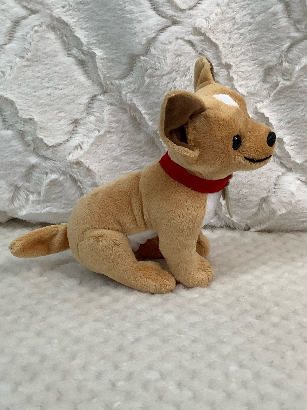 Disney Beverly Hills Chihuahua Rosa Plush Dog 6in Stuffed Animal - Picture 3 of 8